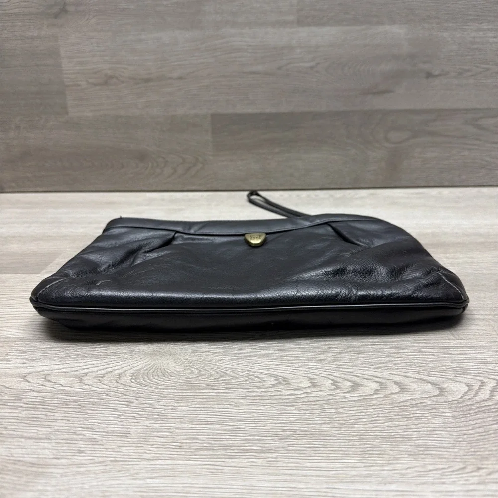 Vintage Etienne Aigner Black Leather Purse Handbag Bag Woman's Clutch Very Nice